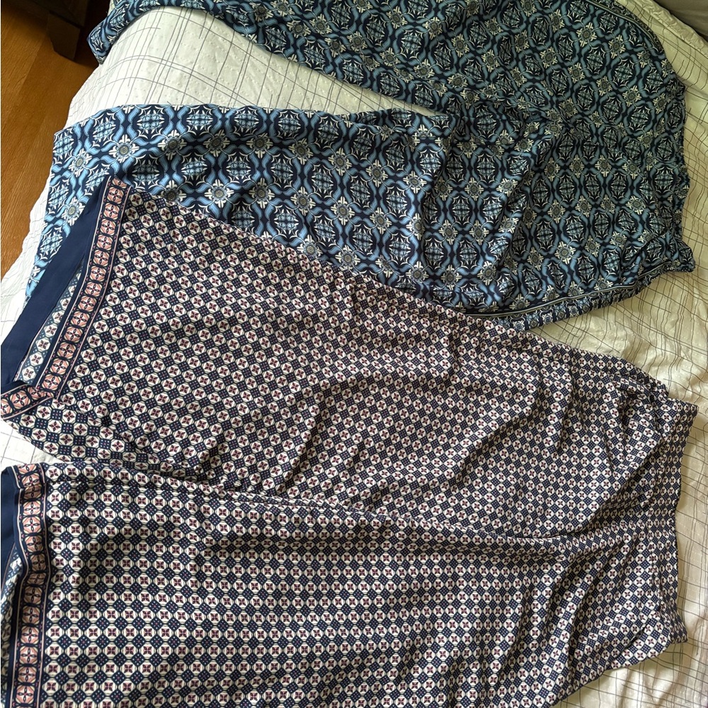 Elegant Blue and Black Patterned Pants